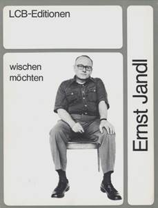 Ein Bild, das Text, Kleidung, Mann, Schuhwerk enthlt.

KI-generierte Inhalte knnen fehlerhaft sein.
